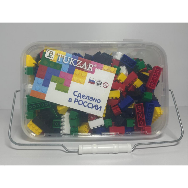 Игрушка конструктор для детей от 3-х лет 630 детали в ведёрке 26*15*19 см