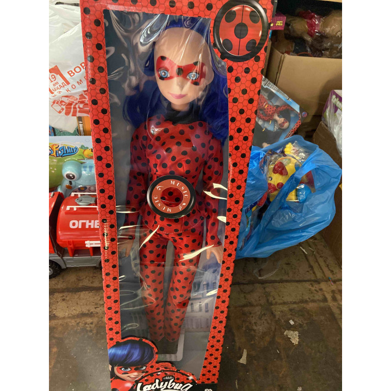 Игрушка кукла в коробке